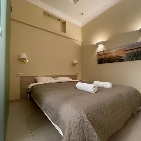 75m2 Stylish Comfort Cafe Next Door In Quiet * Riga