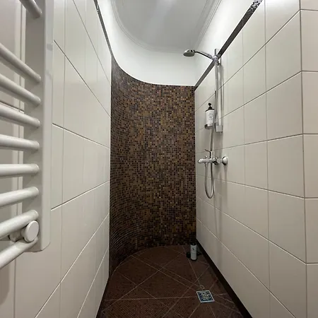 Apartamento 75m2 Stylish Comfort Cafe Next Door In Quiet