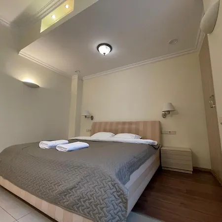 75m2 Stylish Comfort Cafe Next Door In Quiet Apartamento